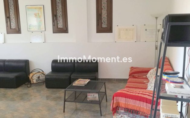 Resale - Villa - Inland  - Estacion de Cartama