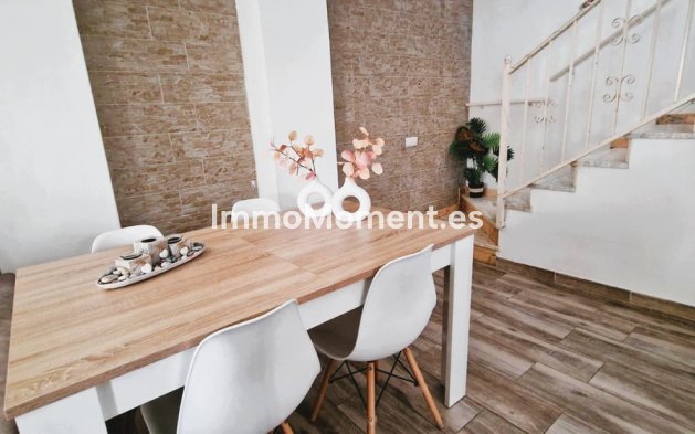 Revente - Villa - Málaga - Campanillas