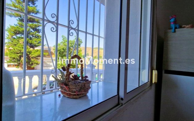 Revente - Villa - Málaga - Campanillas