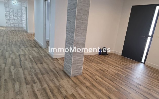 Wiederverkauf - Wohnung -   Inländisch - Coín