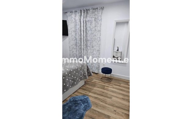 Wiederverkauf - Wohnung -   Inländisch - Coín