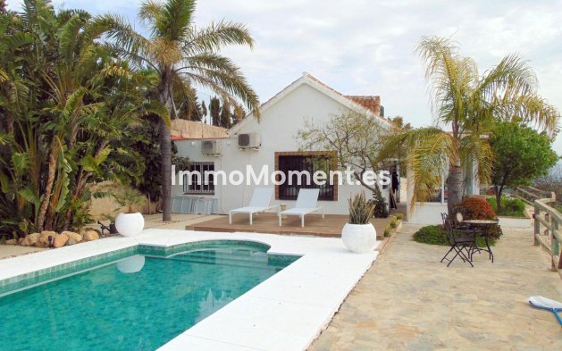 Reventa - Casa de campo - Interior  - Monda