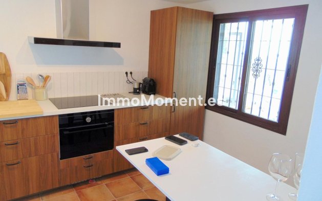 Reventa - Casa de campo - Interior  - Monda