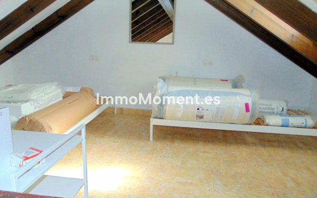 Reventa - Casa de campo - Interior  - Monda