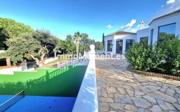 Wiederverkauf - Villa - Sotogrande - Sotogrande Alto