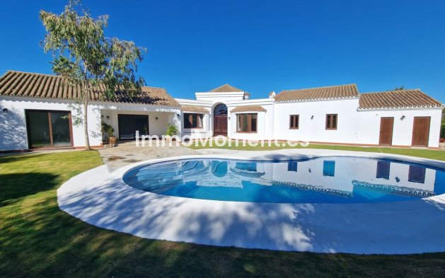 Wiederverkauf - Villa - Sotogrande - Sotogrande Alto