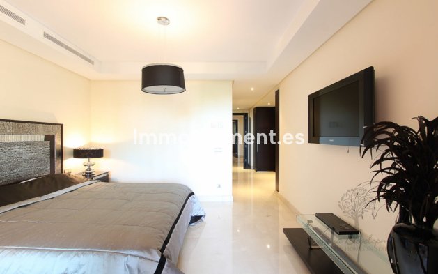 Wiederverkauf - Wohnung - Marbella - Puerto Banús