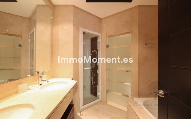 Wiederverkauf - Wohnung - Marbella - Puerto Banús