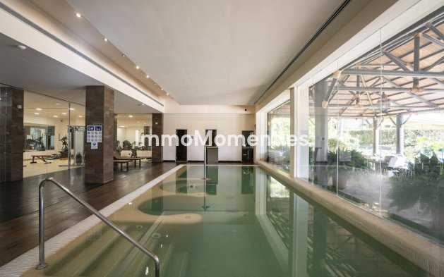 Reventa - Apartamento - Benahavís - Benahavís Centro