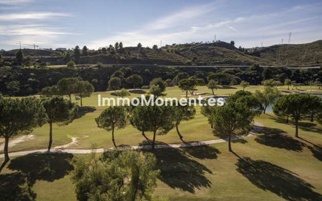 Reventa - Apartamento - Benahavís - Benahavís Centro