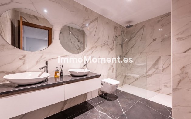 Wiederverkauf - Villa - Estepona  - Estepona Centro