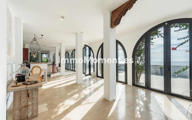 Wiederverkauf - Villa - Manilva