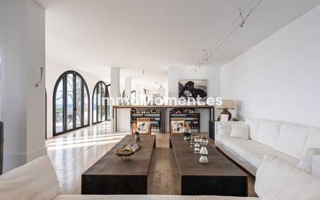 Wiederverkauf - Villa - Manilva