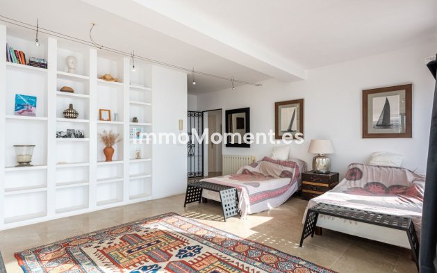 Wiederverkauf - Villa - Manilva