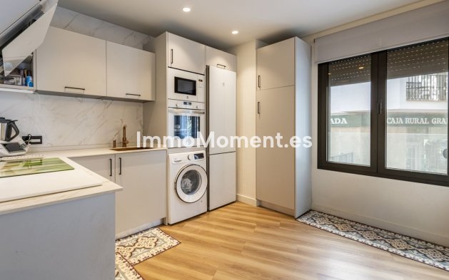 Revente - Appartement - Estepona  - Estepona Centro