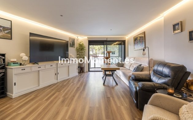 Revente - Appartement - Estepona  - Estepona Centro