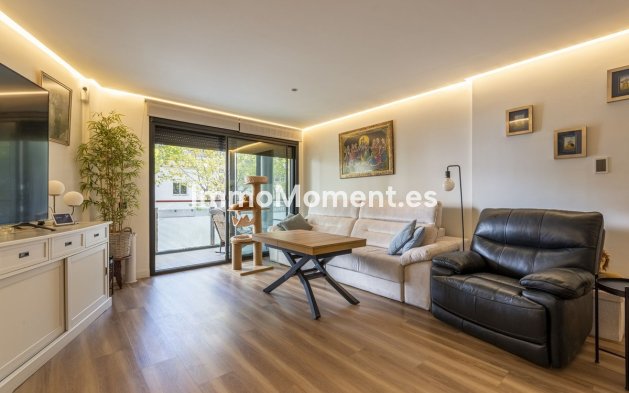 Revente - Appartement - Estepona  - Estepona Centro