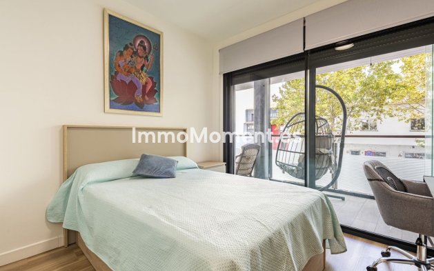 Revente - Appartement - Estepona  - Estepona Centro