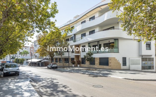 Revente - Appartement - Estepona  - Estepona Centro