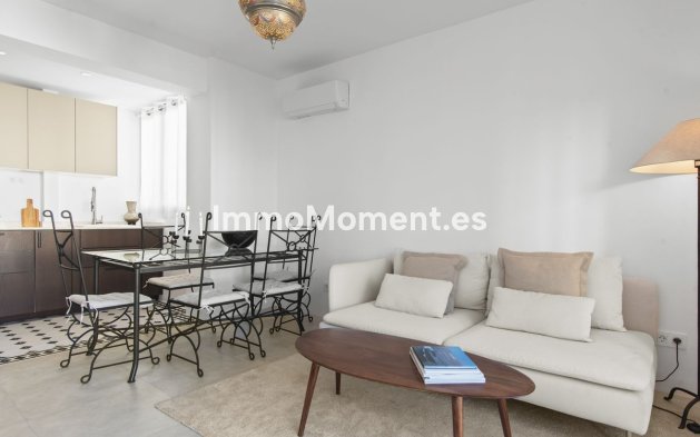 Wiederverkauf - Wohnung - Estepona  - Estepona Centro