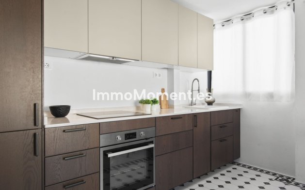 Wiederverkauf - Wohnung - Estepona  - Estepona Centro