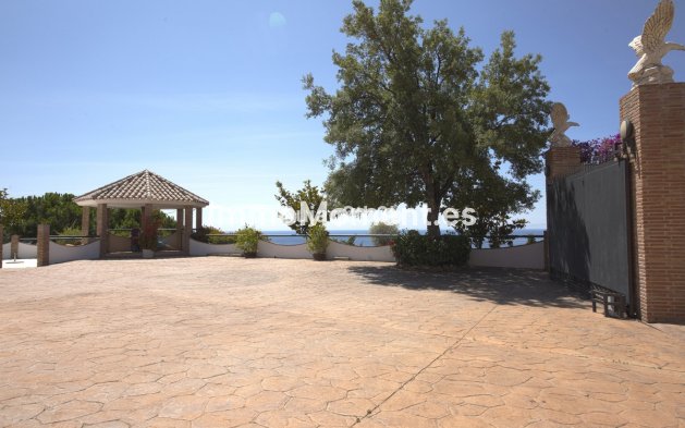 Wiederverkauf - Villa - Estepona  - Estepona Centro