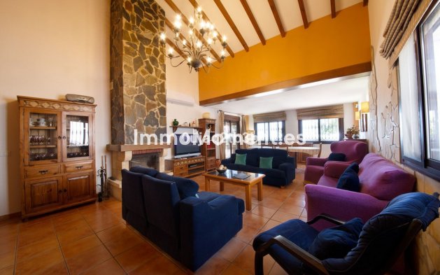 Wiederverkauf - Villa - Estepona  - Estepona Centro