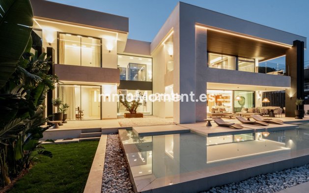 Wiederverkauf - Villa - Marbella - Nagüeles