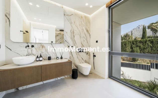 Wiederverkauf - Villa - Marbella - Nagüeles
