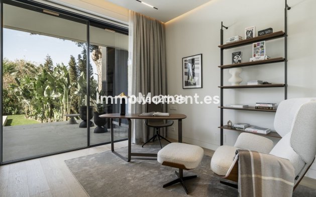 Wiederverkauf - Villa - Marbella - Nagüeles