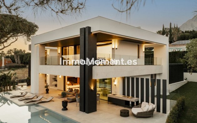 Wiederverkauf - Villa - Marbella - Nagüeles