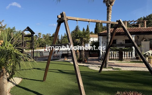 Revente - Terrain - Estepona  - Estepona Centro