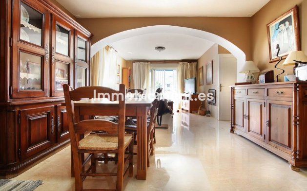 Wiederverkauf - Wohnung - Marbella - Nueva Andalucía