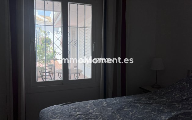 Wiederverkauf - Wohnung - Marbella - Nueva Andalucía