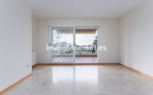 Resale - Apartment - Marbella - Guadalmina Alta