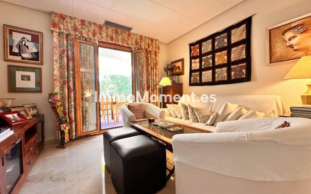 Wiederverkauf - Wohnung - Marbella - Nueva Andalucía