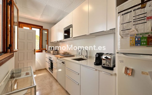 Wiederverkauf - Wohnung - Marbella - Nueva Andalucía