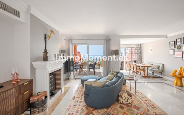 Resale - Apartment - Benahavís - Monte Halcones