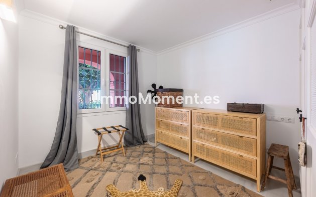 Resale - Apartment - Benahavís - Monte Halcones
