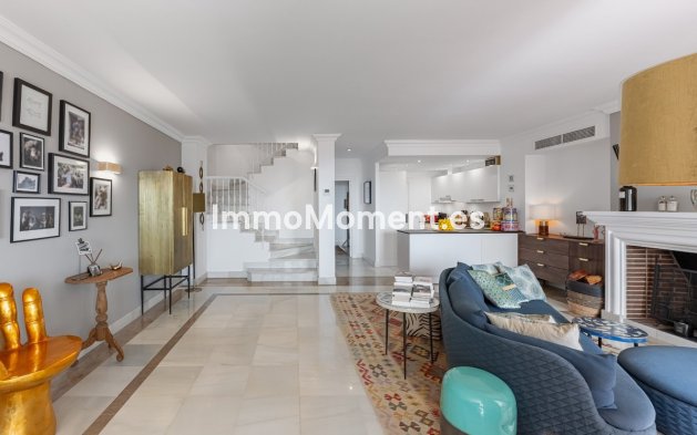 Resale - Apartment - Benahavís - Monte Halcones