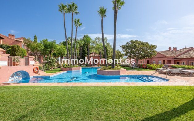 Resale - Apartment - Benahavís - Monte Halcones