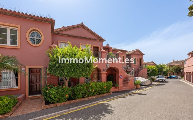 Resale - Apartment - Benahavís - Monte Halcones