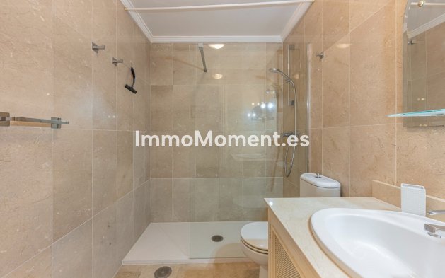 Wiederverkauf - Wohnung - Marbella - Nueva Andalucía