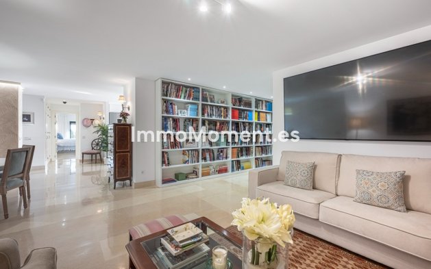 Reventa - Apartamento - Benahavís - Benahavís Centro