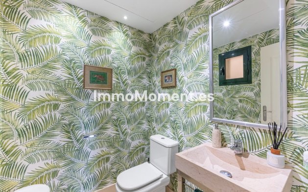 Reventa - Apartamento - Benahavís - Benahavís Centro