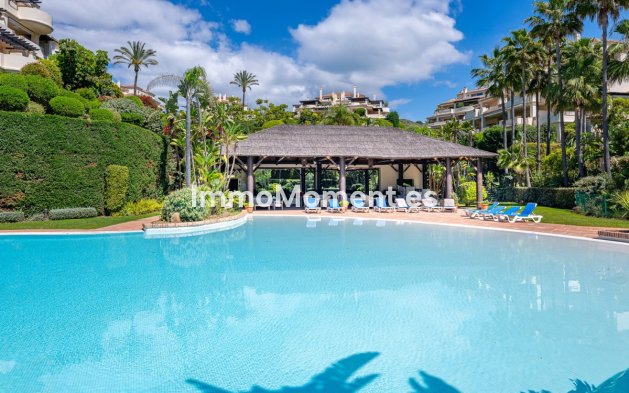 Reventa - Apartamento - Benahavís - Benahavís Centro