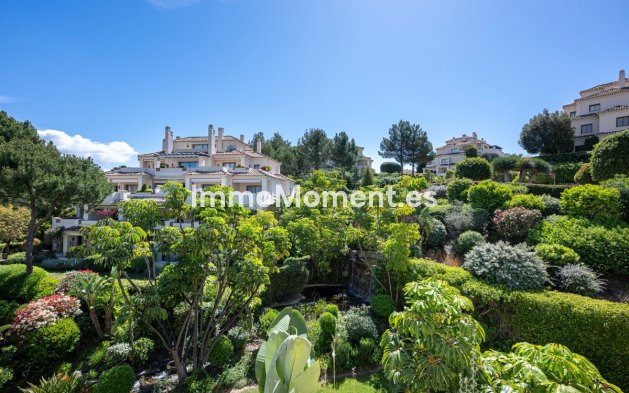 Reventa - Apartamento - Benahavís - Benahavís Centro