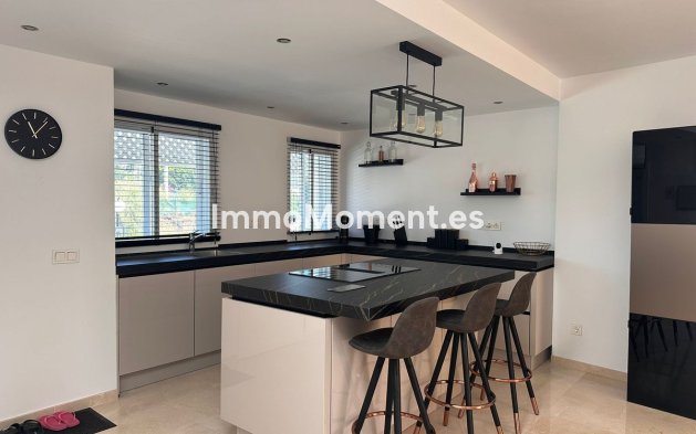 Wiederverkauf - Wohnung - Estepona  - New Golden Mile