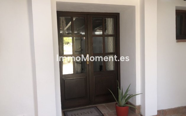 Wiederverkauf - Landhaus - Estepona  - Estepona Centro