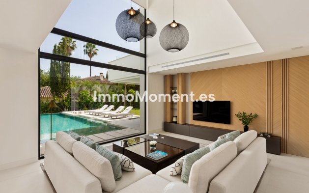 Wiederverkauf - Villa - Marbella - Nueva Andalucía